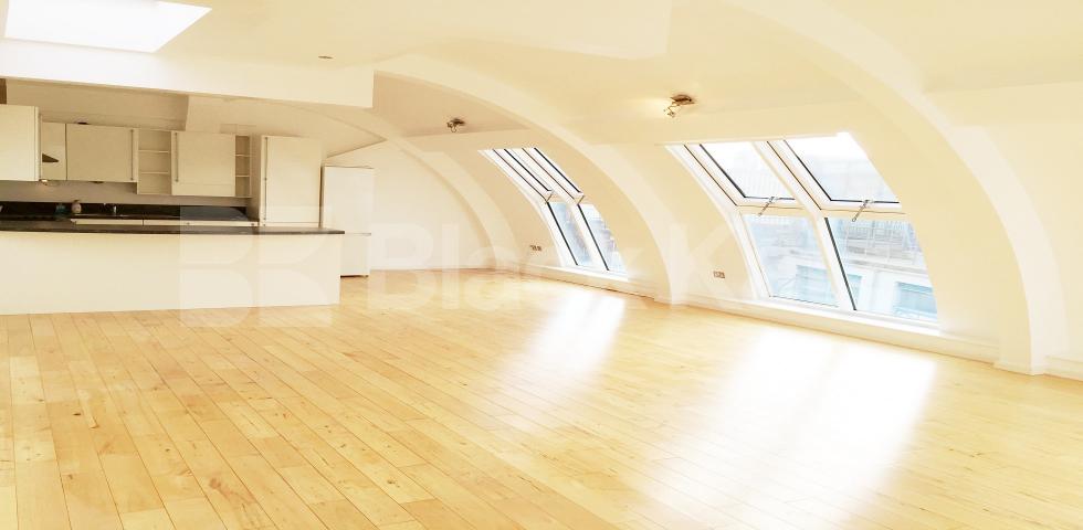 			NEW INSTRUCTION , 2 Bedroom, 2 bath, 1 reception Penthouse			 Kamen House. Magdalen Street, London Bridge